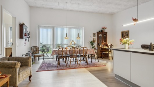 Hus/villa Velindrettet rækkehus med terrasse og have på Wollesvej i Kristrup – 100 m² Hus/villa Velindrettet rækkehus med terrasse og have på Wollesvej i Kristrup – 100 m²