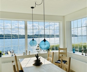 Hus/villa Villa med fantastisk udsigt til Lillebælt  - møbleret