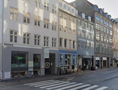 Lejlighed Bolig med privat tagterrasse og central beliggenhed! Lejlighed Bolig med privat tagterrasse og central beliggenhed!
