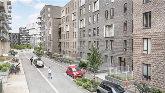 Lejlighed Funktionel 5 værelses med sydvendt altan Lejlighed Funktionel 5 værelses med sydvendt altan