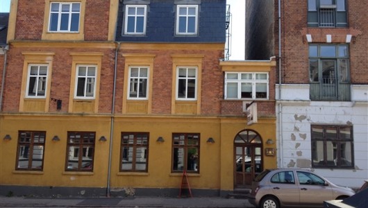 Lejlighed Nyere 40 m2 lejl., Tæt ved Banegården Lejlighed Nyere 40 m2 lejl., Tæt ved Banegården