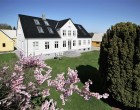 Lejlighed Stor og indbydende penthouse bolig, moderne forhold og skøn beliggenhed