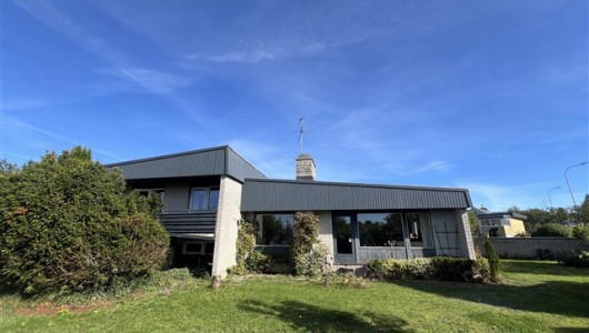 Hus/villa Stor villa med have i Aars tæt ved skoler