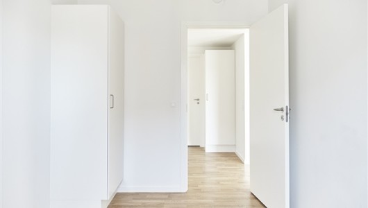 Lejlighed Syd/østvendt lejlighed med altan og fin udsigt