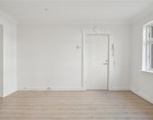 Lejlighed Velkommen til en charmerende stuelejlighed med direkte udgang til fælles gårdhave