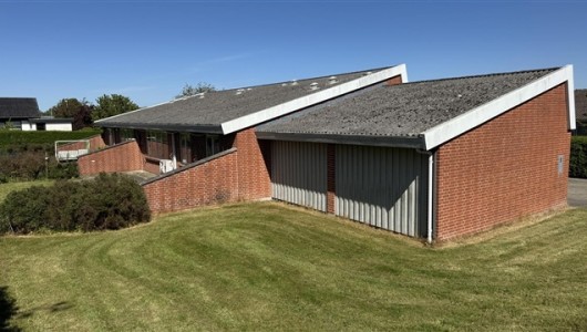 Hus/villa 4 værelses hus/villa på 93 m2