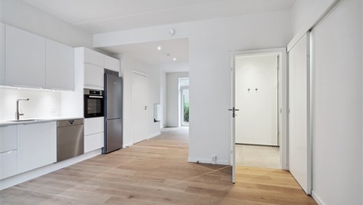 Hus/villa 4 værelses rækkehus - Munkebjergvænget  - Odense M