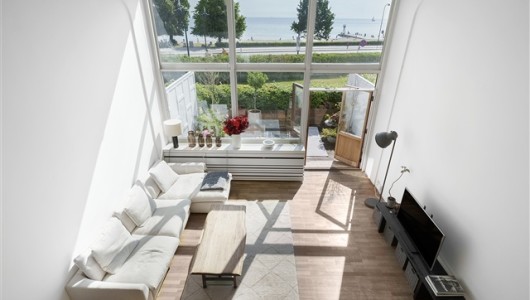 Lejlighed Eksklusiv townhouse i første række til Øresund med spektakulær havudsigt