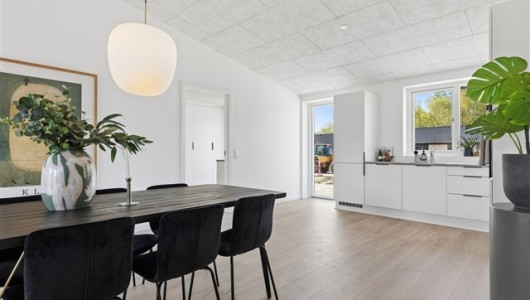 Hus/villa Fjerbregnevej, 95 m2, 4 værelser, 12.085 kr.
