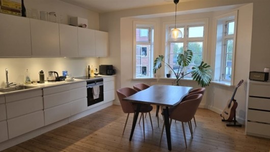 Værelse Flexible short term - cozy Furnished room Værelse Flexible short term - cozy Furnished room