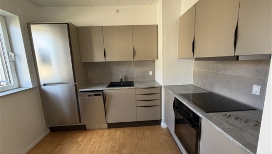 Lejlighed Lækker 3-værelses lejlighed på 74 m² i hjertet af Viborg Lejlighed Lækker 3-værelses lejlighed på 74 m² i hjertet af Viborg