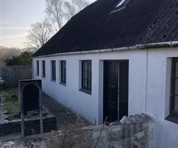 Hus/villa 100 m2 - 6 - værelser - 5.995 kr. Hus/villa 100 m2 - 6 - værelser - 5.995 kr.