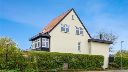 Hus/villa Charmerende villa med stor have og garage i Kolding