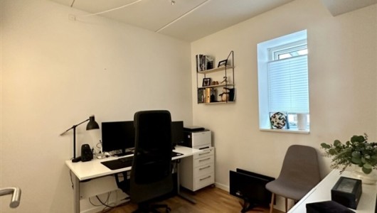 Lejlighed Lækker 3-vær. med stor altan