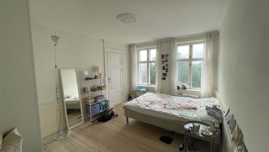 Værelse Room for sublet in front of Kongens Have Værelse Room for sublet in front of Kongens Have