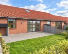 Hus/villa Rækkehus med egen have og parkering udlejes