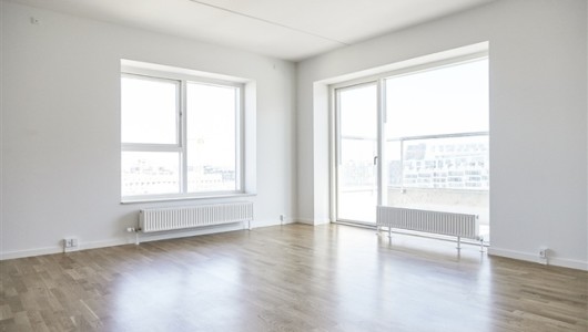 Lejlighed Syd/østvendt lejlighed med altan og fin udsigt